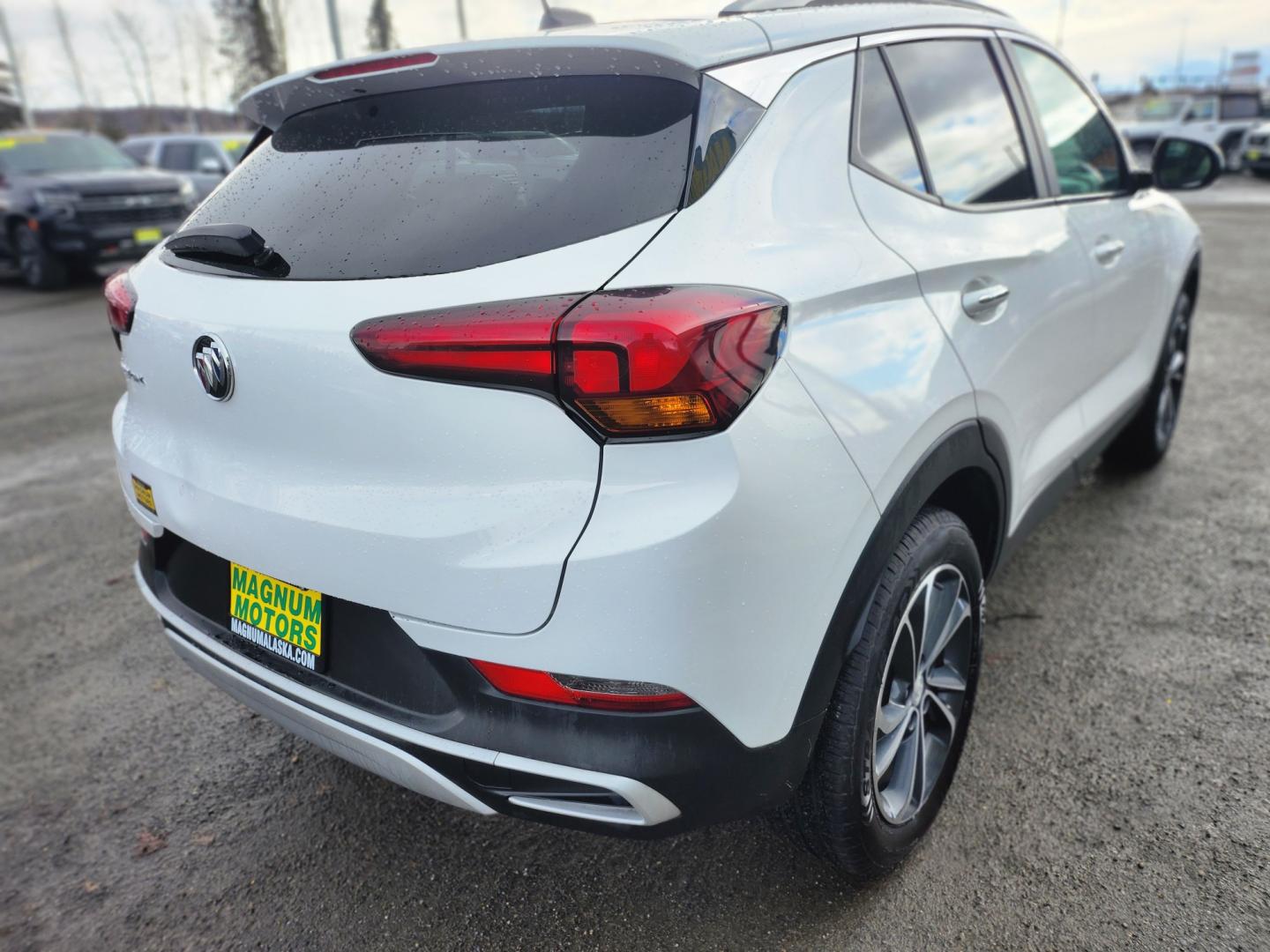 2021 Buick Encore GX GX (KL4MMESL6MB) with an 1.3l turbo engine, 6-Speed Automatic transmission, located at 1960 Industrial Drive, Wasilla, 99654, (907) 274-2277, 61.573475, -149.400146 - Photo#6